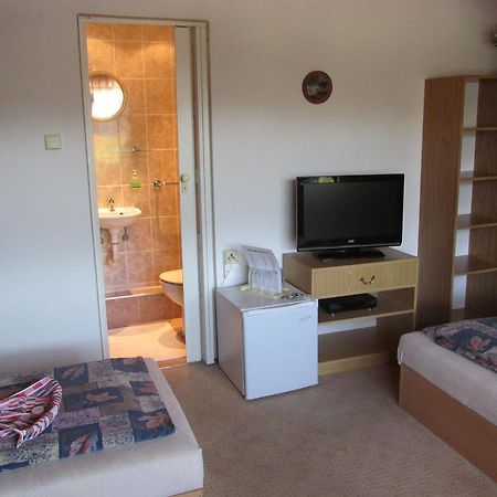 Pension U Vlasku Karlovy Vary Oda fotoğraf